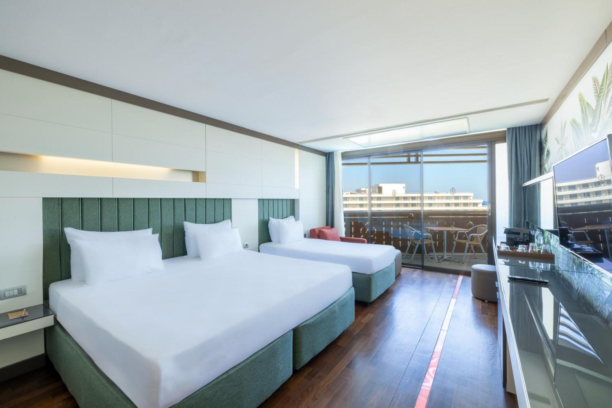 Nirvana Cosmopolitan Hotel - Convention & Sports Center Αττάλεια Εξωτερικό φωτογραφία